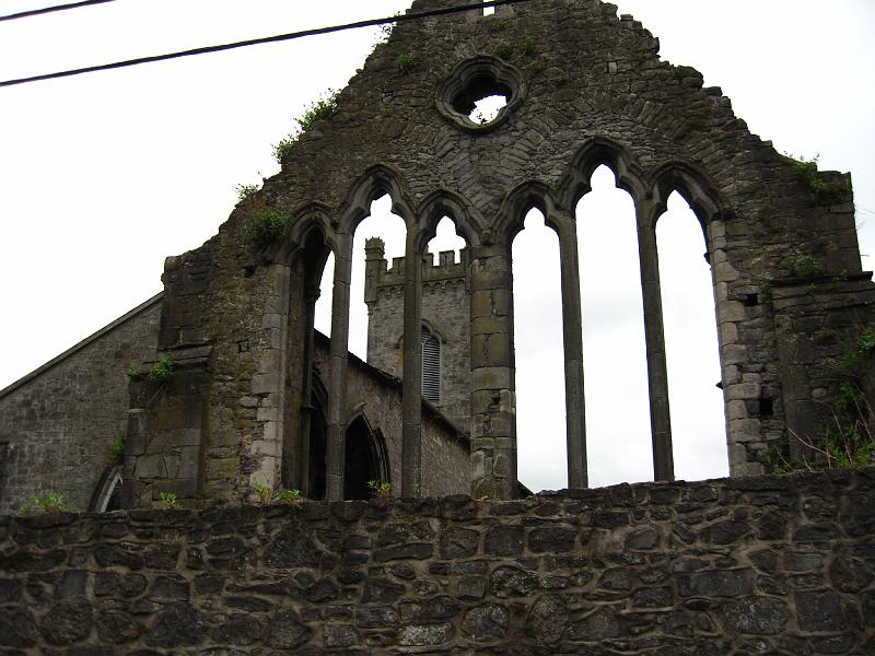 kilkenny old curch with ruins.JPG